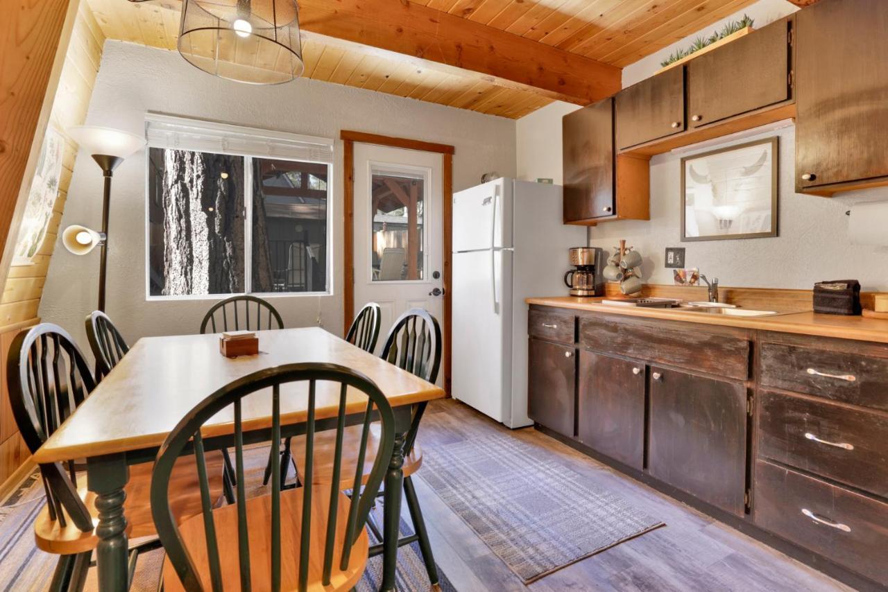 Bear Mountain Cabin- Adorable Moonridge A-Frame Биг Бэар Лейк Экстерьер фото